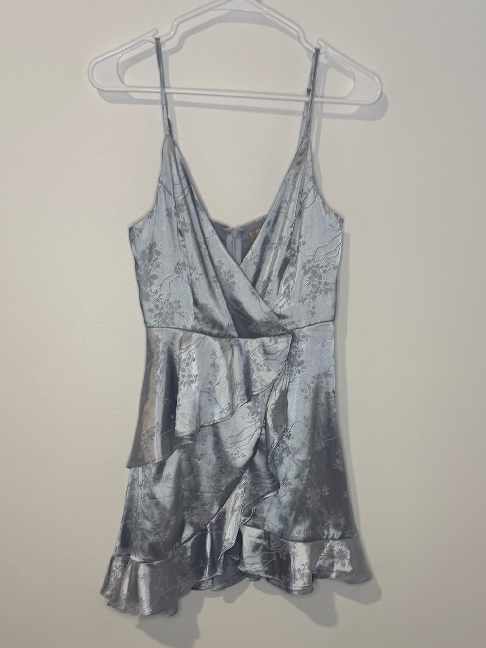 Altar’d State Silver Blue Satin Floral Jacquard Ruffle Mini Dress Size Small